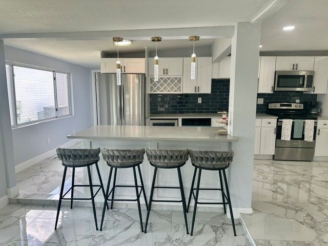 5200 28th Street North, #500