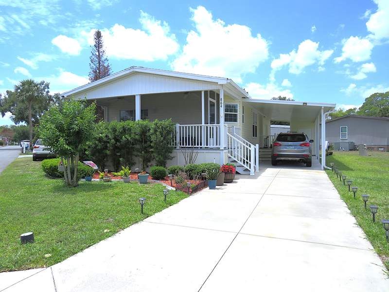 864 Spanish Moss Dr.