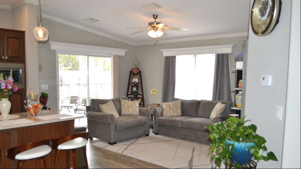 864 Spanish Moss Dr.