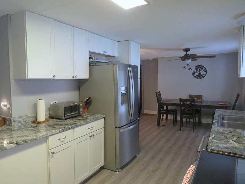 728 Royal Palm Dr.