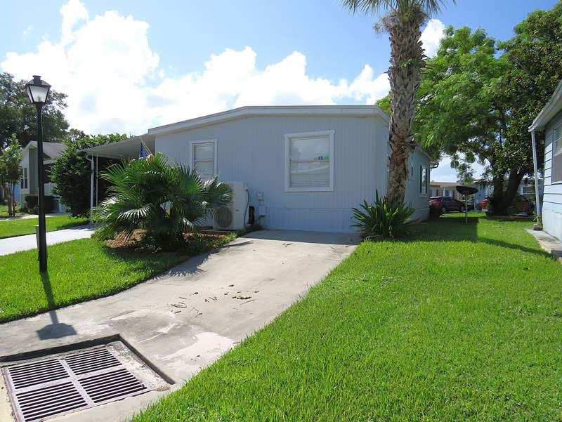 1099 Mango Dr.