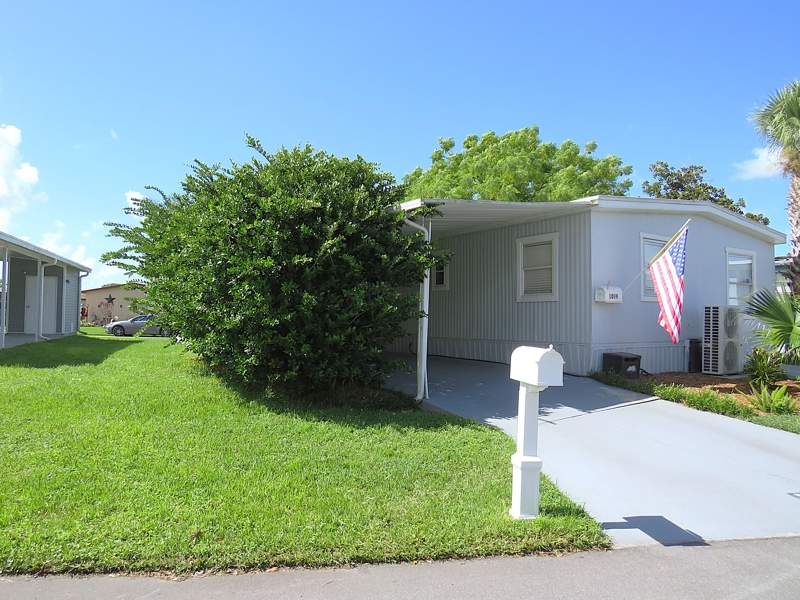 1099 Mango Dr.