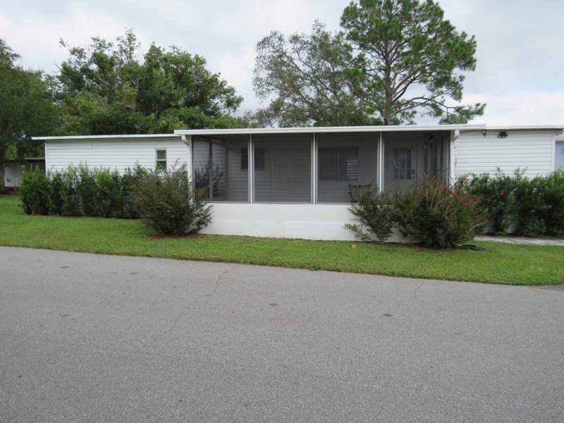 920 Olive Dr.