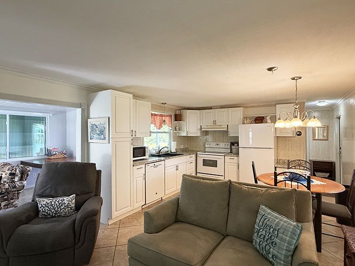 25594 Limequat Court L-060