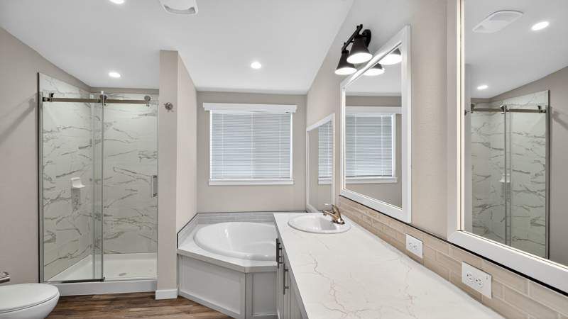 2410 Lancaster Dr. SE, #1010