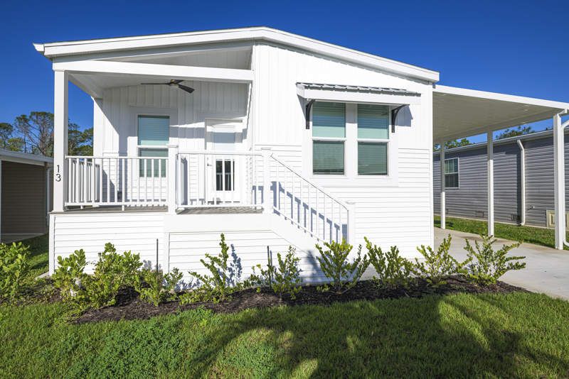 13 Queen Palm Drive