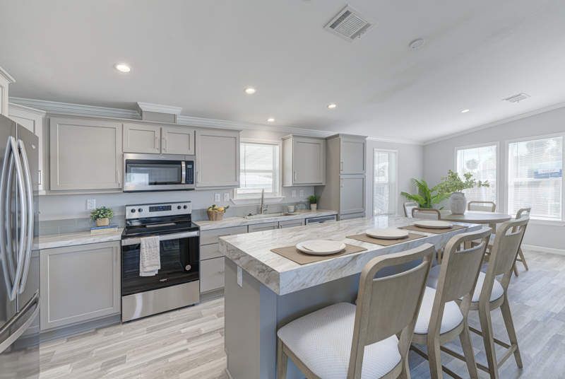 8 Queen Palm Drive