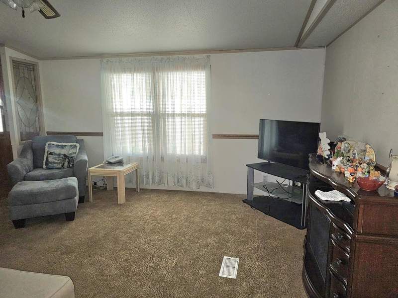 652 S Ellsworth Rd. Lot #005