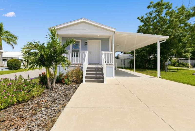 3223 N Lockwood Ridge Rd #62