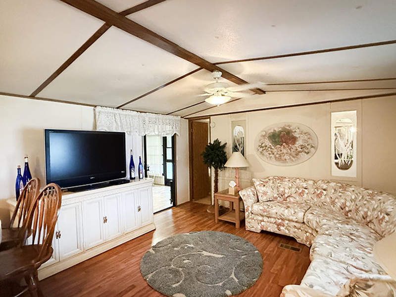 25723 Dandelion Court L-071