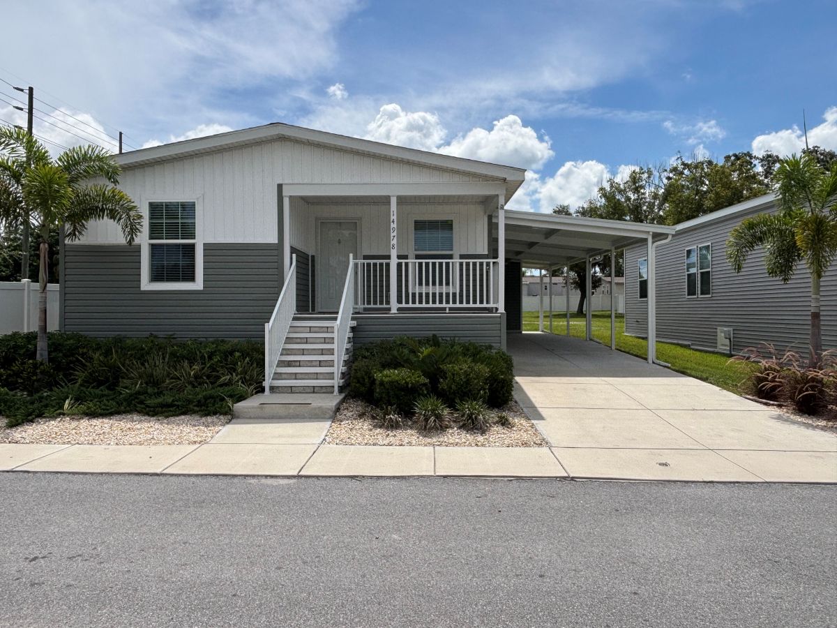 14978 Sea Myrtle Ln