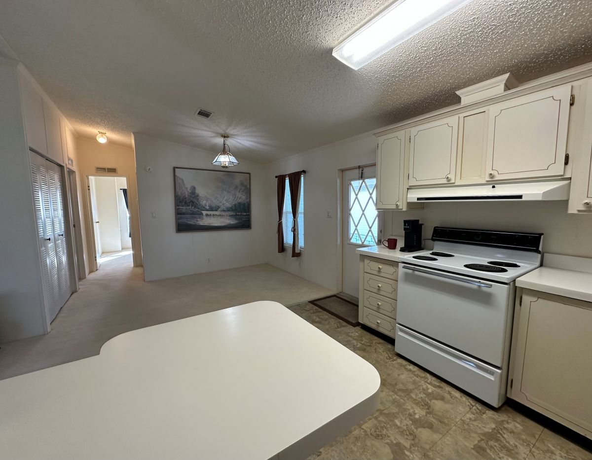 3412 HEATHERWAY LANE