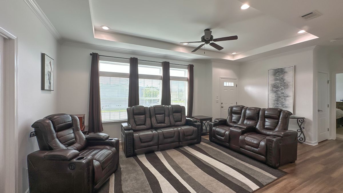 217 Hogan Dr