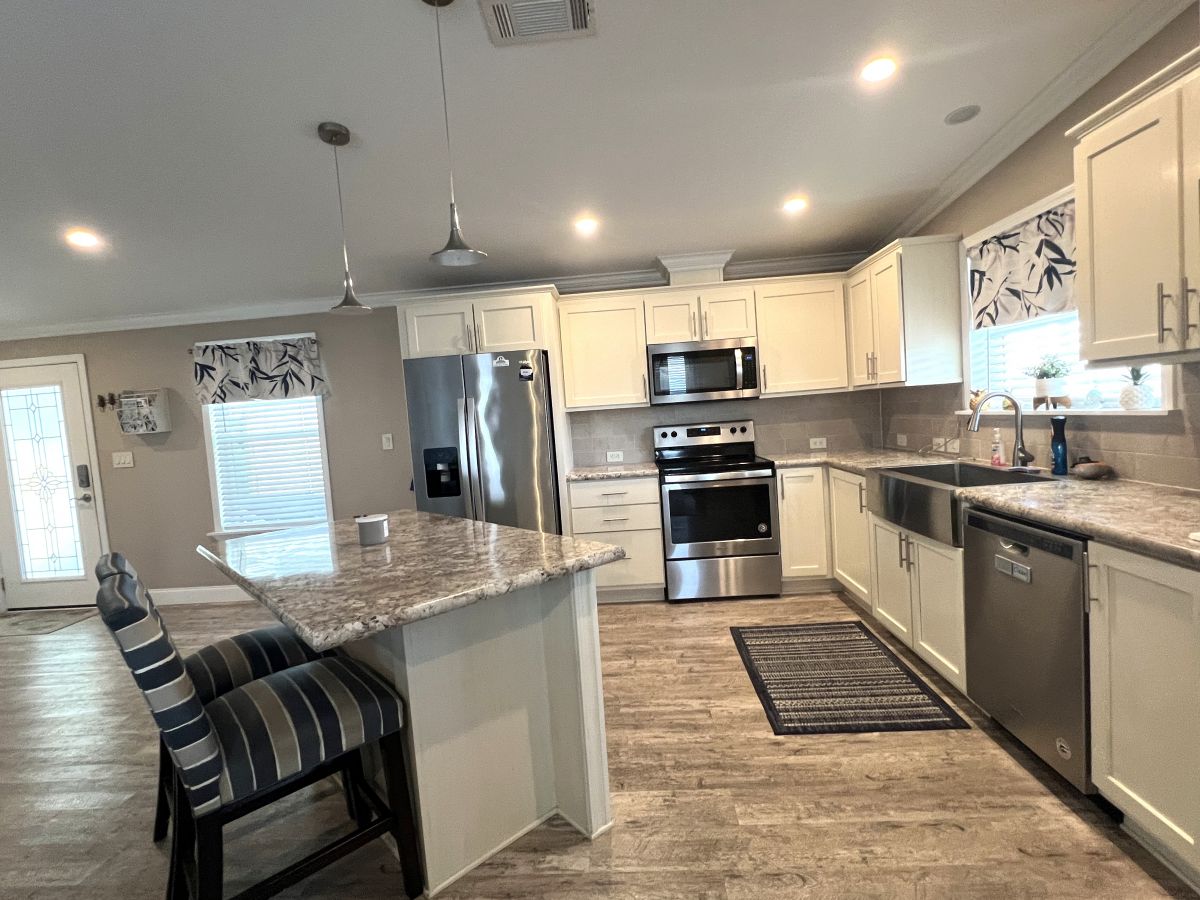 29200 S. Jones Loop Road #130
