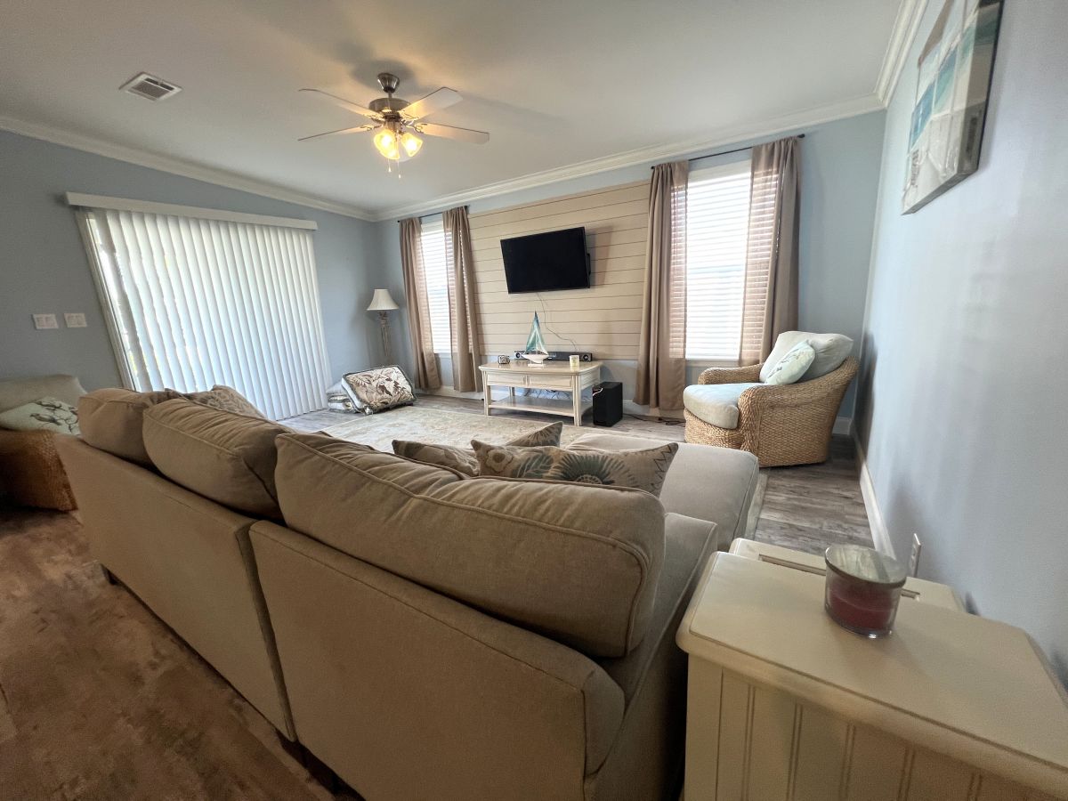 29200 S. Jones Loop Road #130