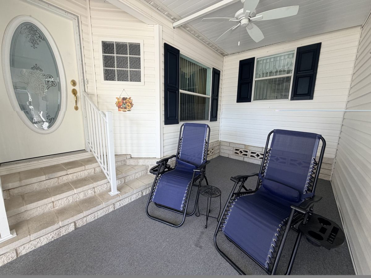 355 Waldorf Dr