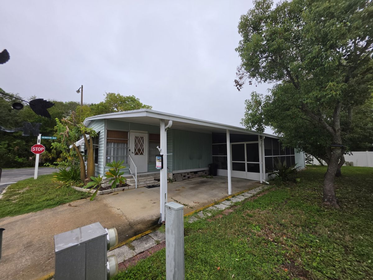 7629 Stout Lane