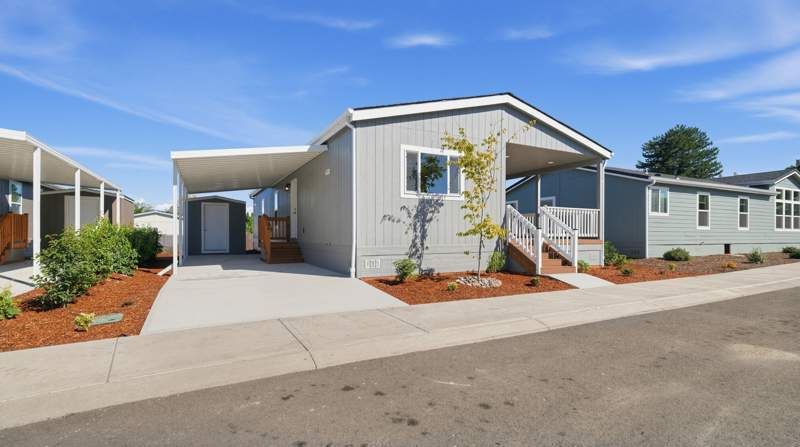 2410 Lancaster Dr. SE, #1005