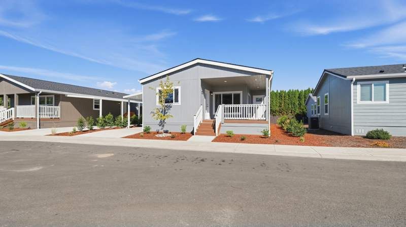 2410 Lancaster Dr. SE, #1005