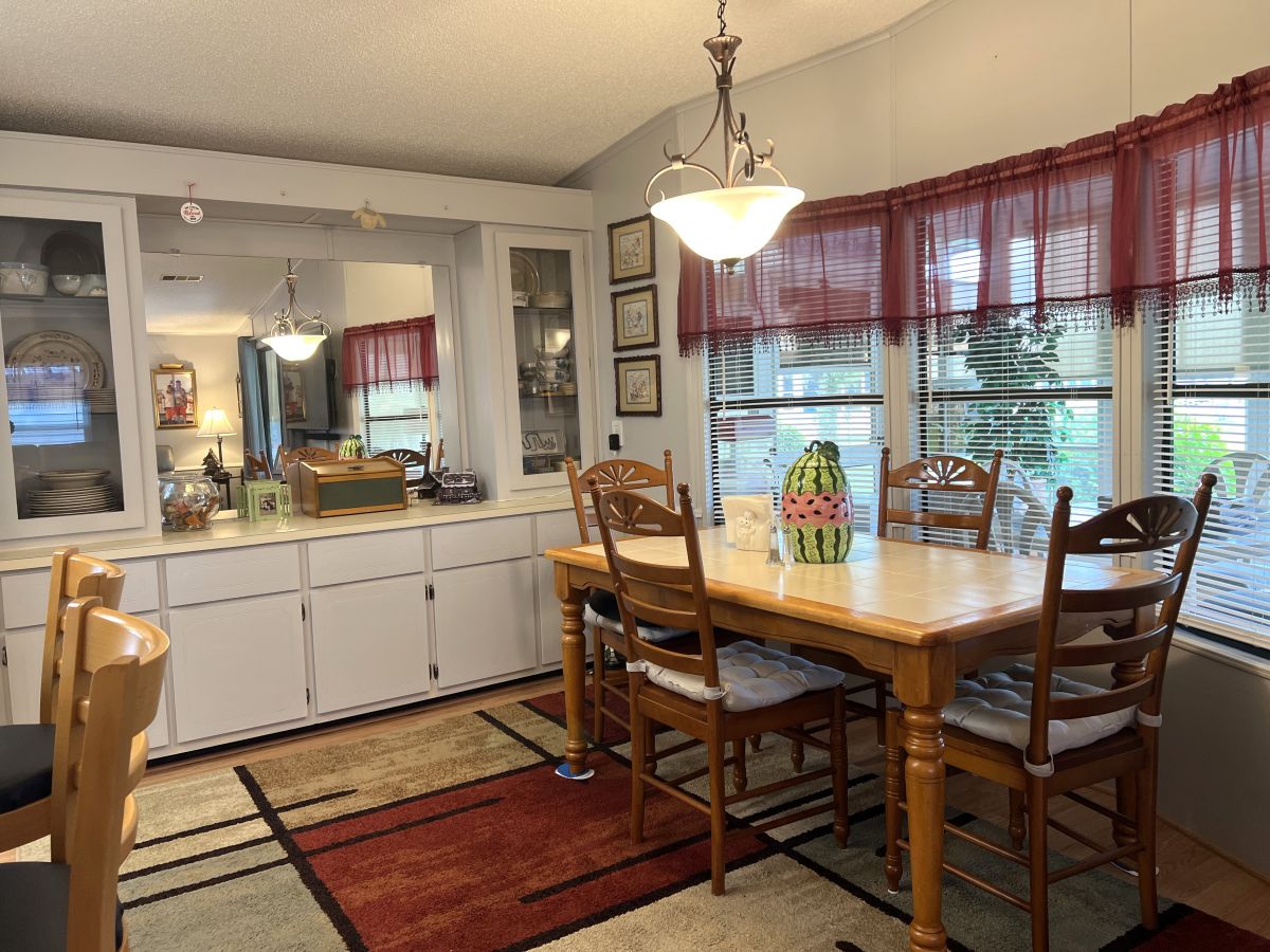29200 S. Jones Loop Road #322