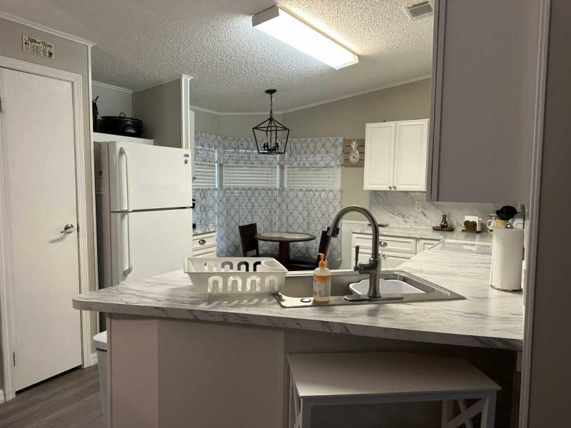 1486 Crooked Stick Loop Lot #488