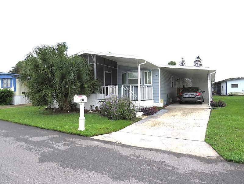 737 Royal Palm Dr.