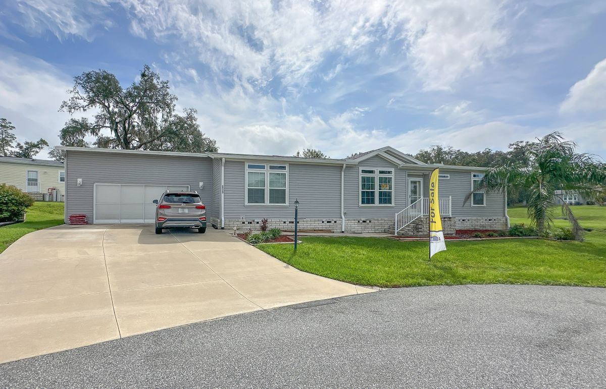 609 Spieth Ct