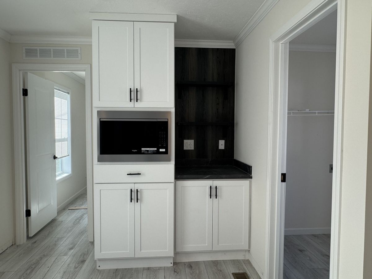 17 Kapote Dr
