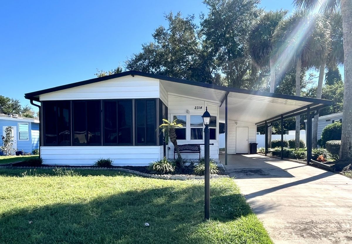 2314 Las Fuentes Dr.