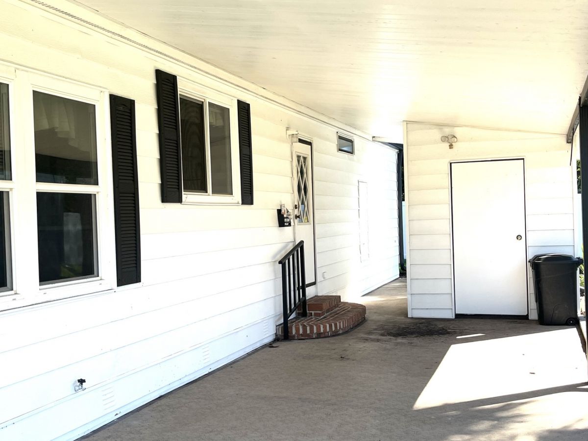 2314 Las Fuentes Dr.