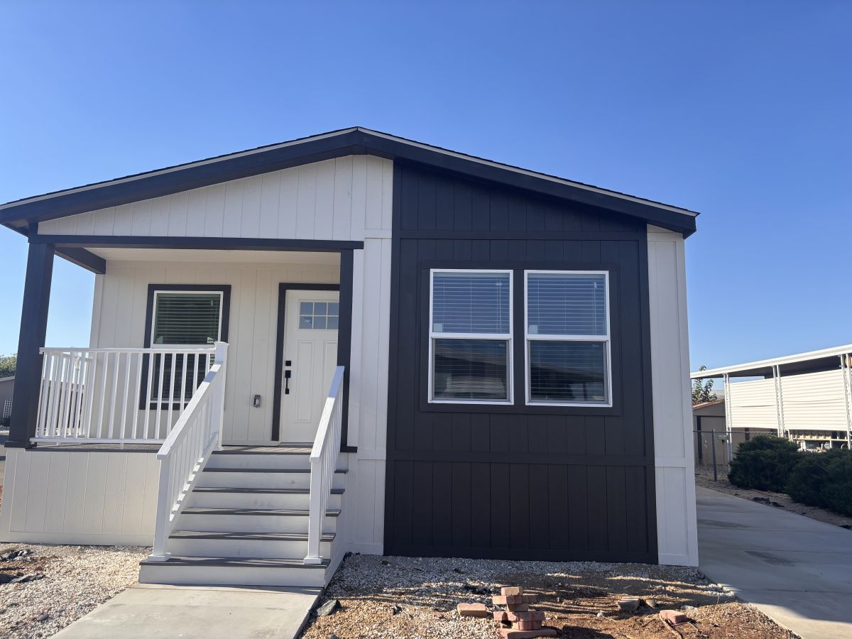 13393 Mariposa Road #207