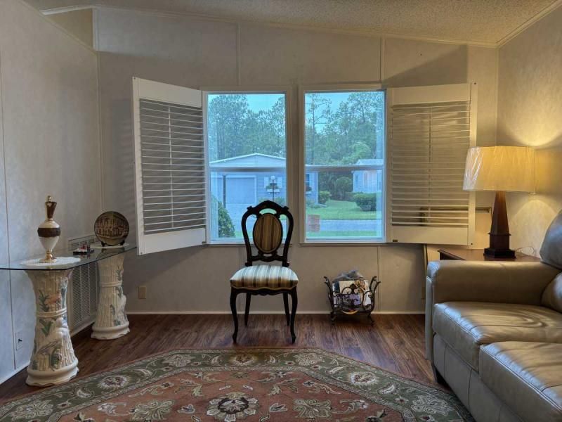 279 Woodside Lake Drive #403
