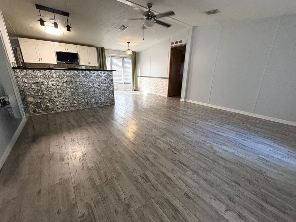 324 Winter Garden Ct.