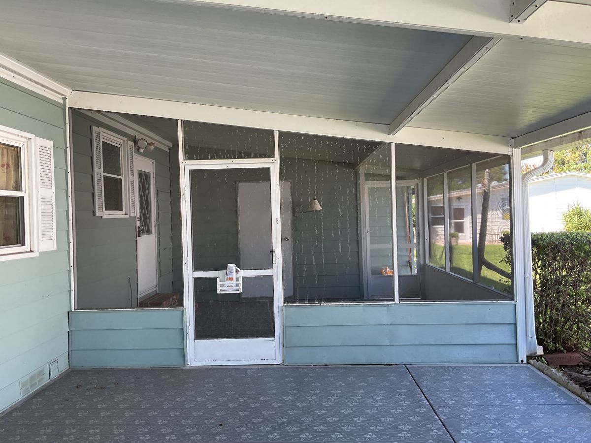 1234 Caliente Ave.
