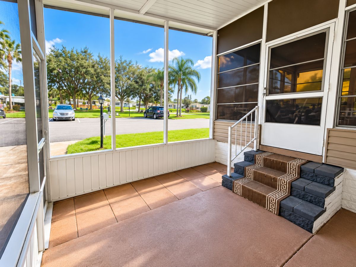 3000 US HWY 17/92 W, LOT #525