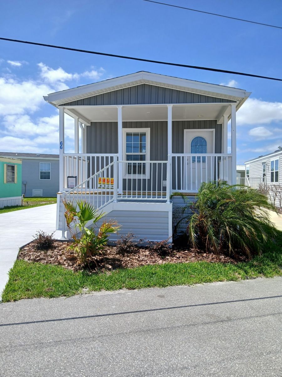 66 Hopetown Rd
