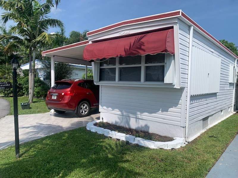 1309 S 33rd Road