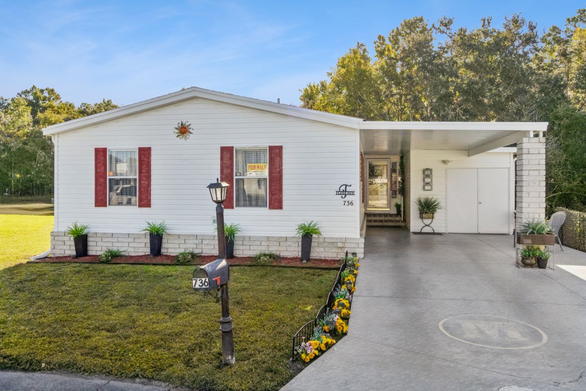 736 Gladiola Dr