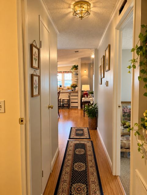 5564 Sw 58th Pl.