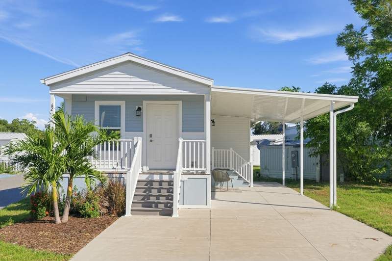 3223 N Lockwood Ridge Rd #62