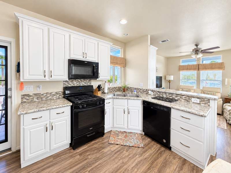 3300 E. Broadway Rd. #193