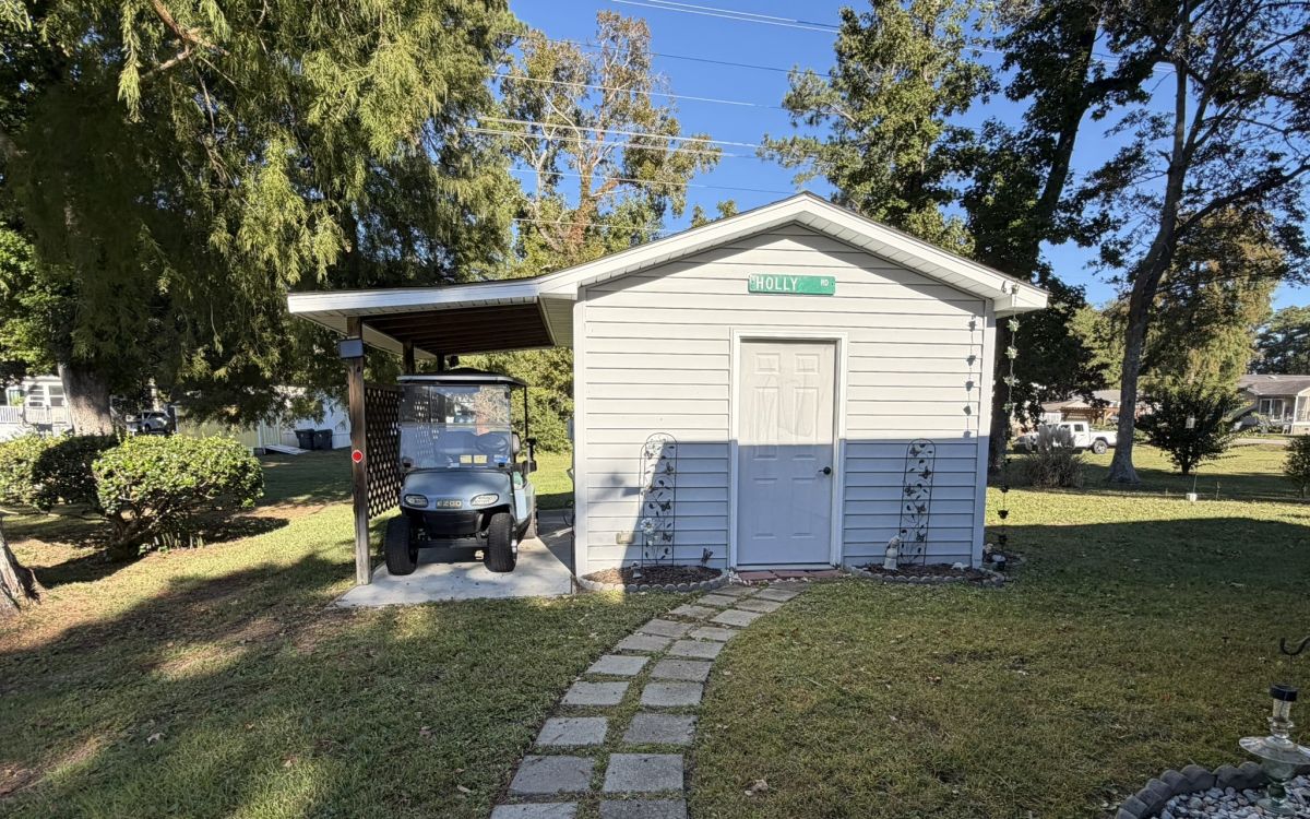 2916 Holly Road