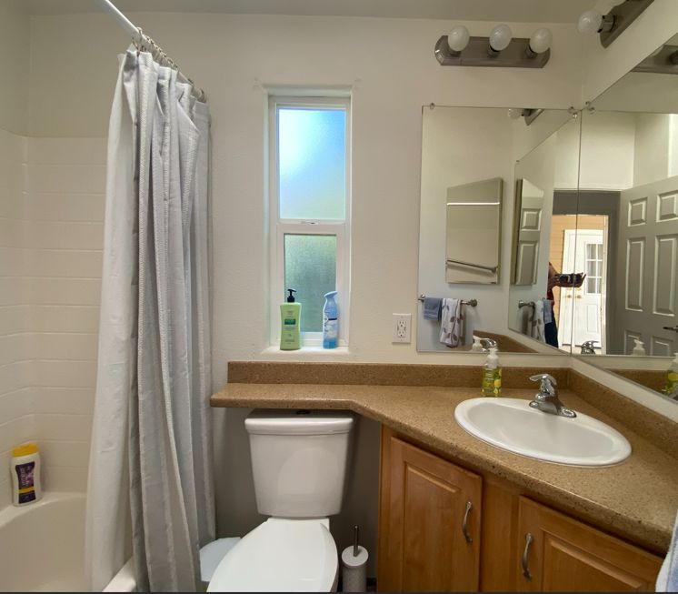 1110 North Henness Road, Site 223