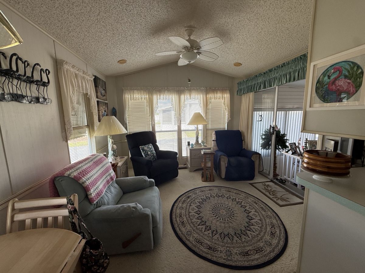 9 Blue Marlin Drive