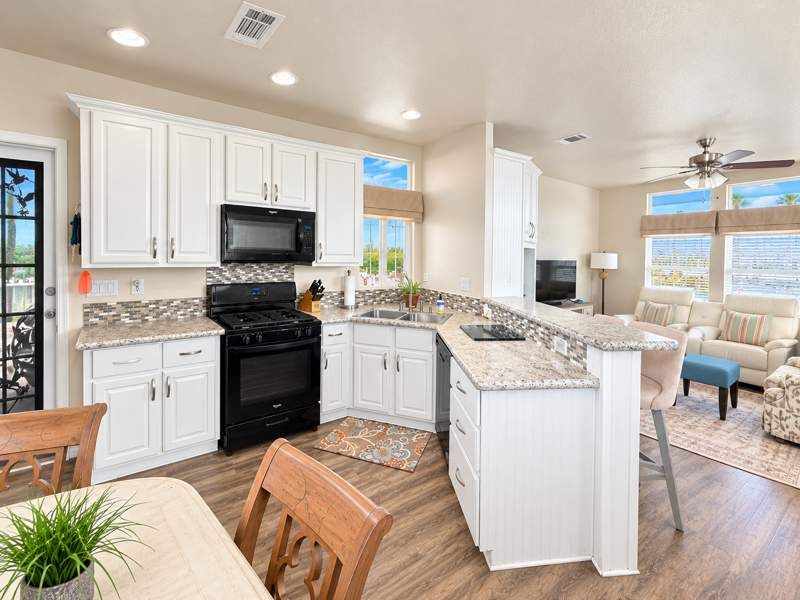 3300 E. Broadway Rd. #193