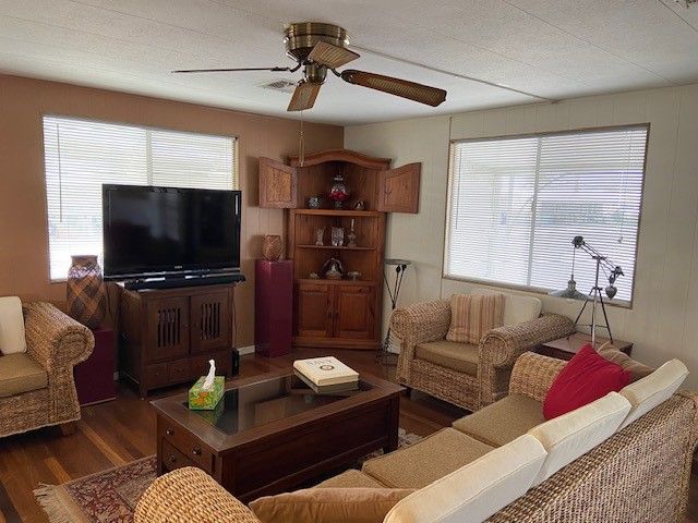 3300 E. Broadway Rd. #296