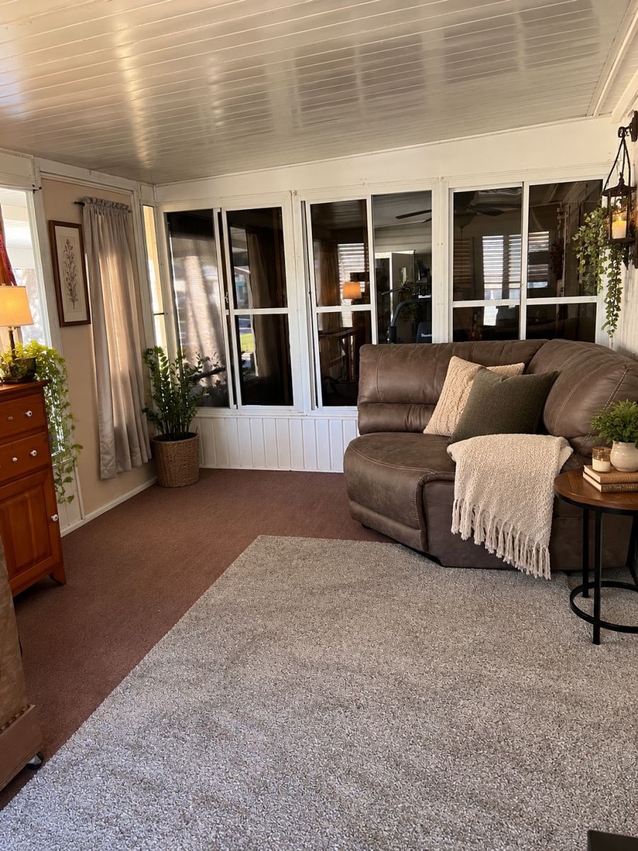 5685 Sw 55th Ave.