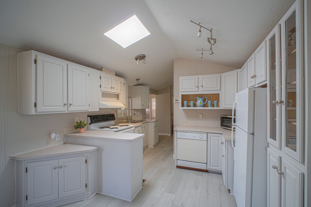 1110 North Henness Road, Site 1475