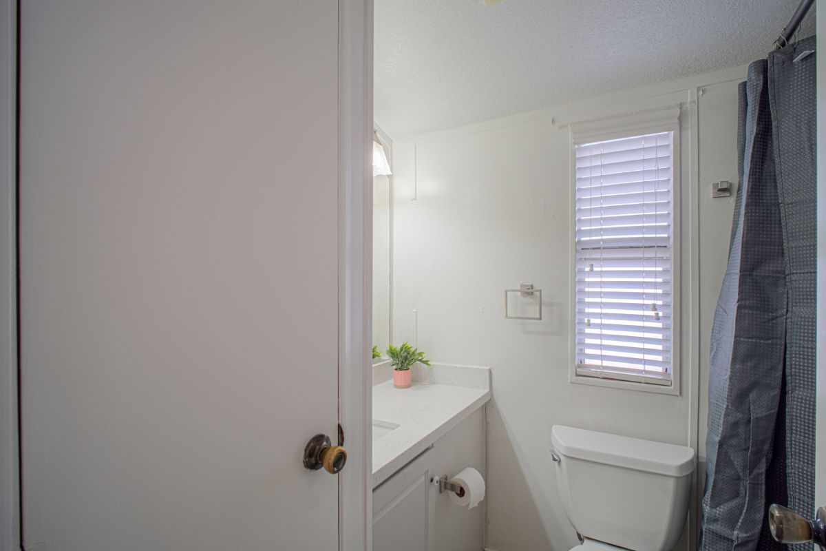 1110 North Henness Road, Site 1475