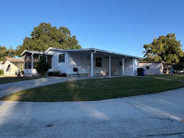 1632 Geranium Loop
